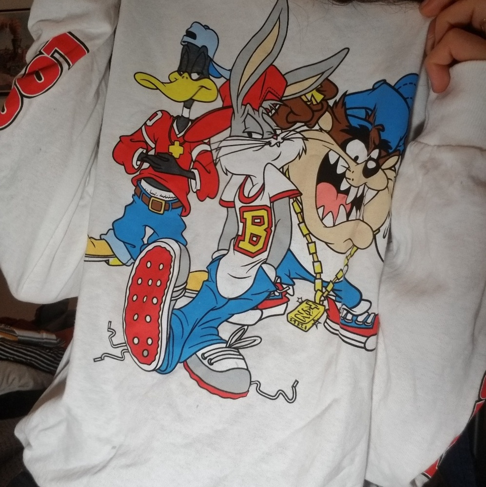 Looney Tunes long sleeve